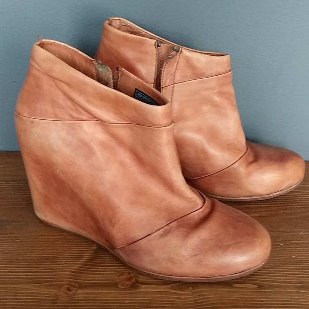UGG Tan Ankle Boots